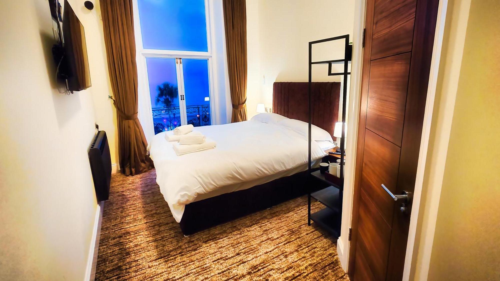Carlton Hotel Уэймут Экстерьер фото